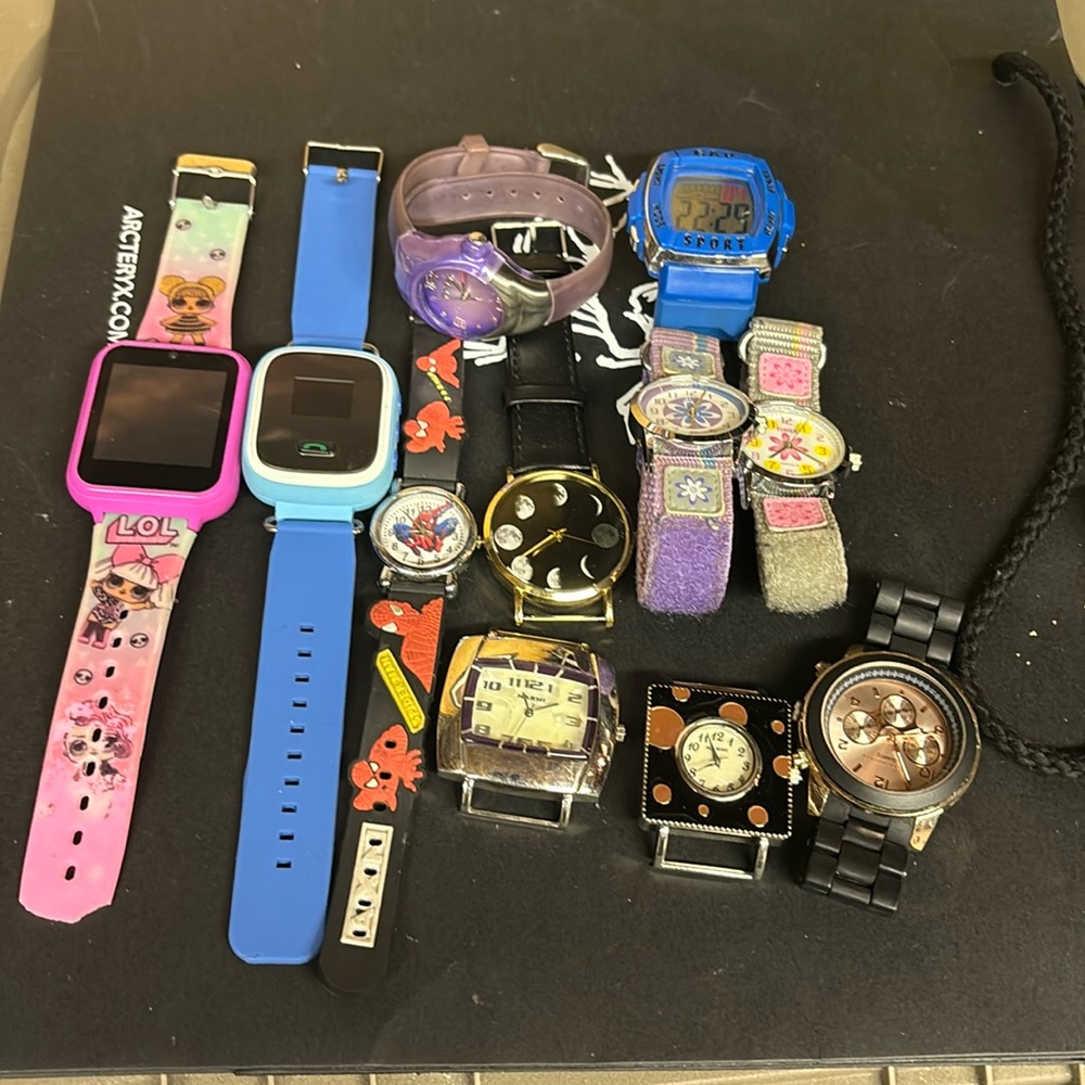 Mixed Brand Children’s Lot of Watches - Analog , Digital and Canera watches